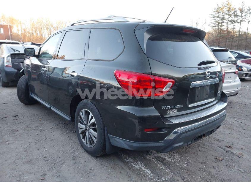 Photo 3 of 2017 Nissan Pathfinder SL (VIN 5N1DR2MM4HC630884)