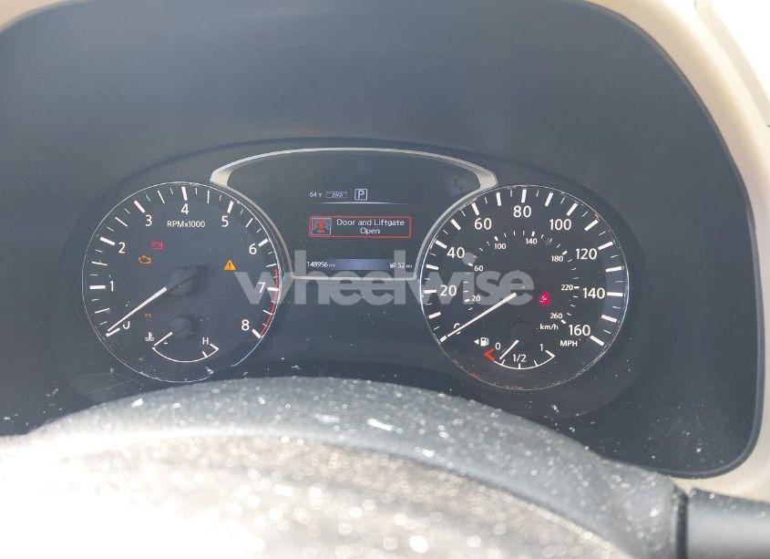 Photo 7 of 2017 Nissan Pathfinder SV (VIN 5N1DR2MM4HC631842)