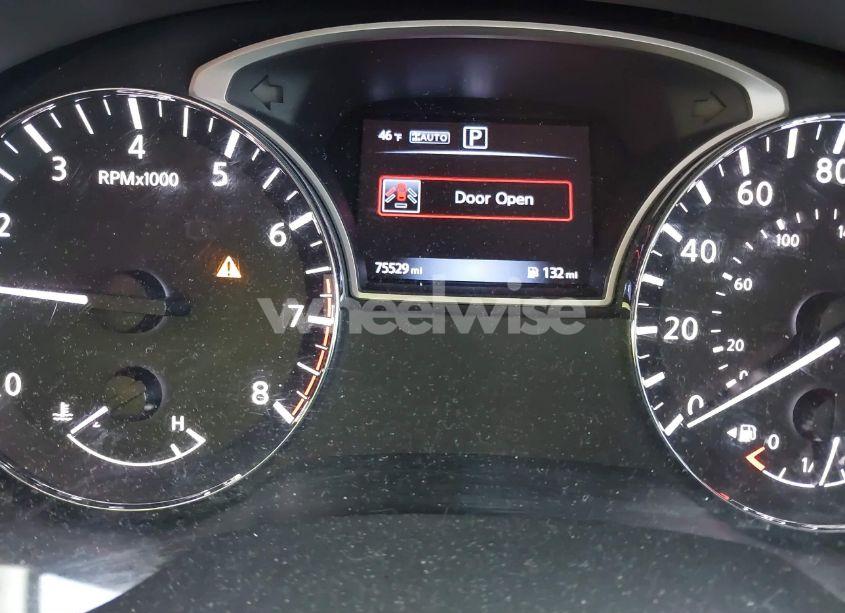 Photo 15 of 2017 Nissan Pathfinder SV (VIN 5N1DR2MM4HC645188)