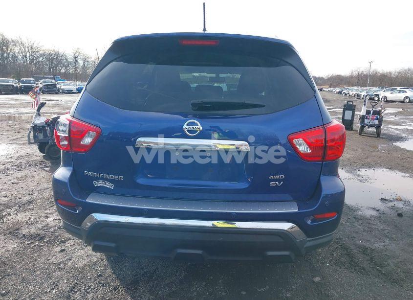Photo 16 of 2017 Nissan Pathfinder SV (VIN 5N1DR2MM4HC645188)