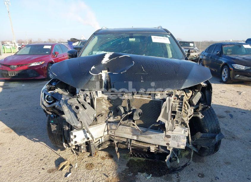 Photo 13 of 2017 Nissan Pathfinder PLATINUM/S/SL/SV (VIN 5N1DR2MM4HC648432)