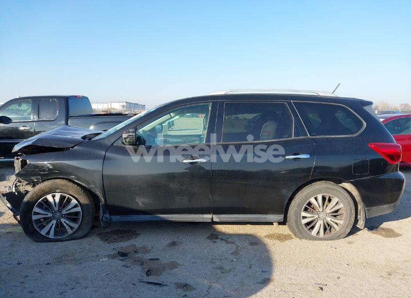 Photo 15 of 2017 Nissan Pathfinder PLATINUM/S/SL/SV (VIN 5N1DR2MM4HC648432)