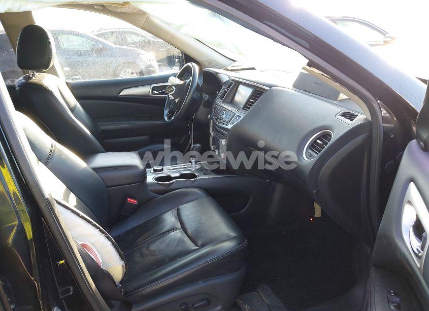 Photo 5 of 2017 Nissan Pathfinder PLATINUM/S/SL/SV (VIN 5N1DR2MM4HC648432)