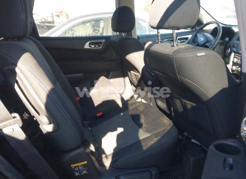 Photo 8 of 2017 Nissan Pathfinder S (VIN 5N1DR2MM4HC669832)