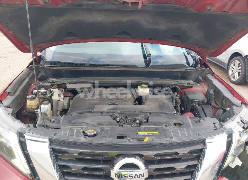 Photo 10 of 2017 Nissan Pathfinder SV (VIN 5N1DR2MM4HC679051)