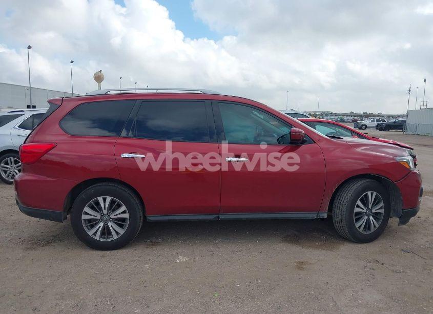 Photo 13 of 2017 Nissan Pathfinder SV (VIN 5N1DR2MM4HC679051)