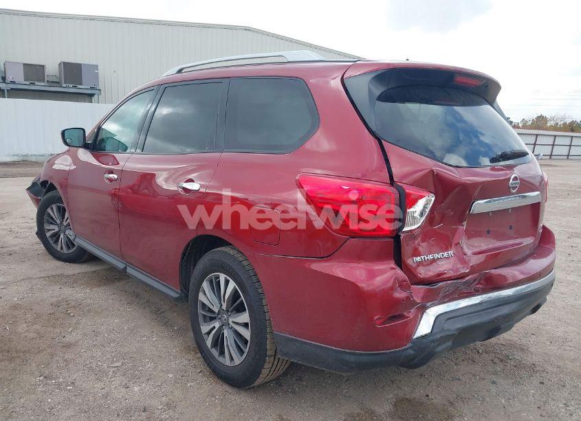 Photo 3 of 2017 Nissan Pathfinder SV (VIN 5N1DR2MM4HC679051)