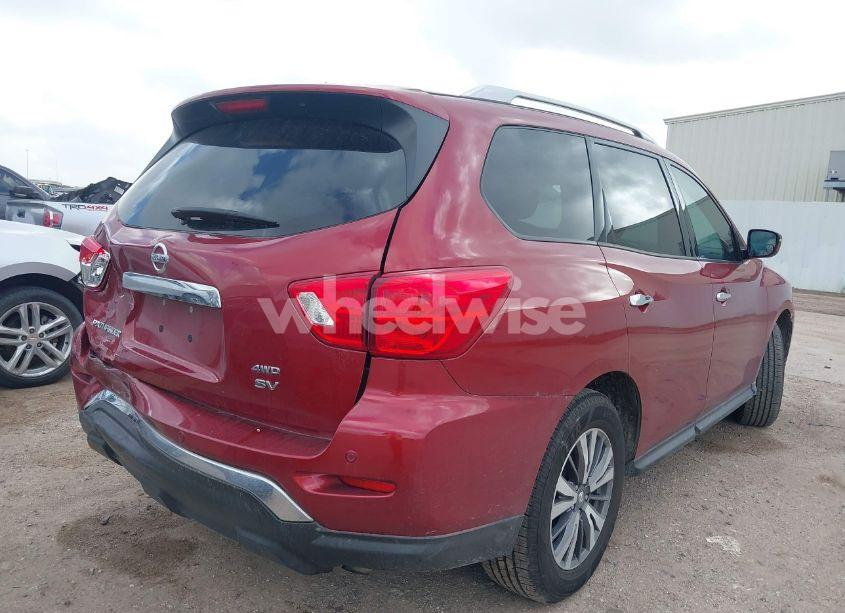 Photo 4 of 2017 Nissan Pathfinder SV (VIN 5N1DR2MM4HC679051)