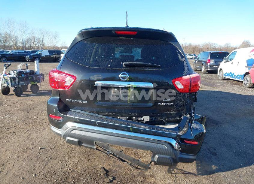 Photo 16 of 2018 Nissan Pathfinder PLATINUM (VIN 5N1DR2MM4JC607434)