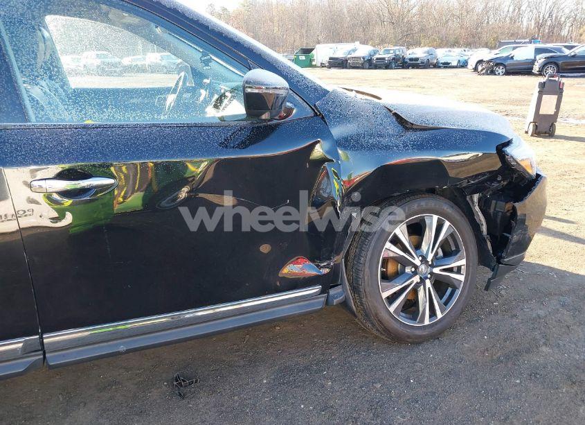 Photo 19 of 2018 Nissan Pathfinder PLATINUM (VIN 5N1DR2MM4JC607434)