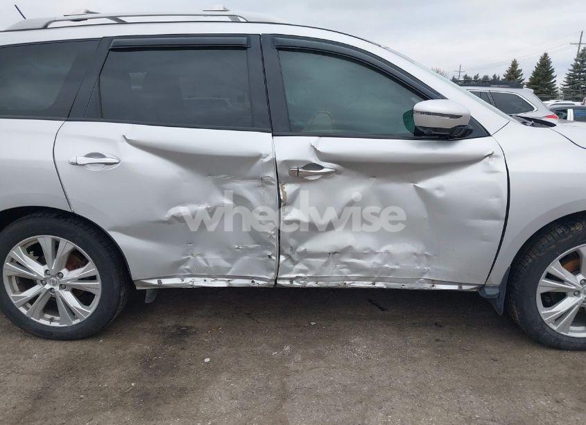 Photo 6 of 2018 Nissan Pathfinder SL (VIN 5N1DR2MM4JC631927)