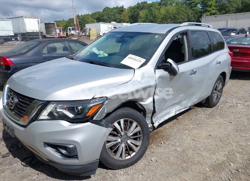 Photo 6 of 2018 Nissan Pathfinder SV (VIN 5N1DR2MM4JC661316)