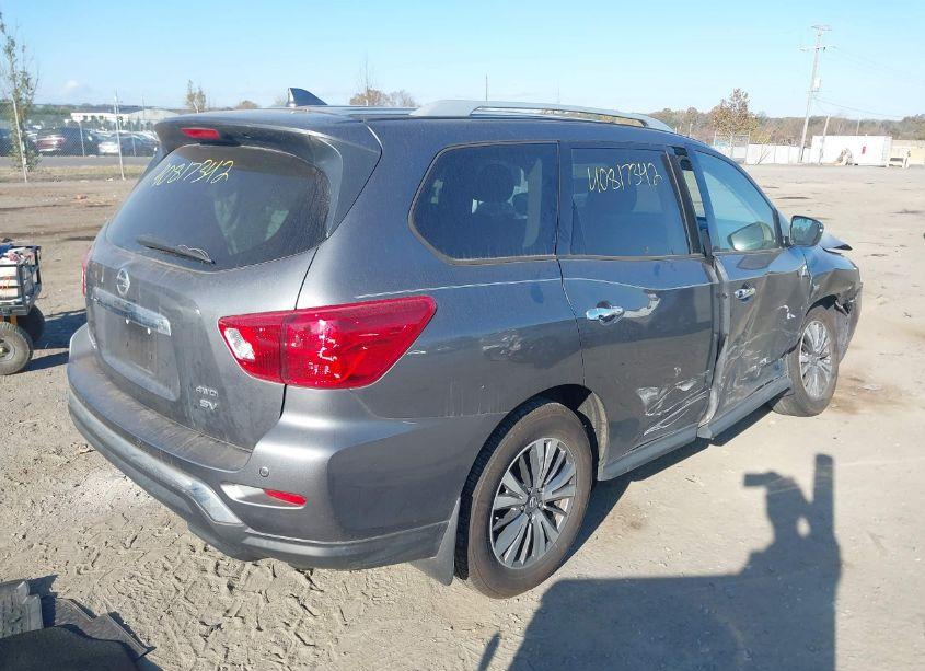 Photo 4 of 2019 Nissan Pathfinder SV (VIN 5N1DR2MM4KC614692)