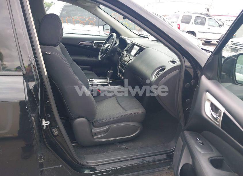 Photo 5 of 2017 Nissan Pathfinder PLATINUM/S/SL/SV (VIN 5N1DR2MM5HC607078)