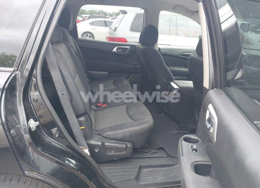 Photo 8 of 2017 Nissan Pathfinder PLATINUM/S/SL/SV (VIN 5N1DR2MM5HC607078)