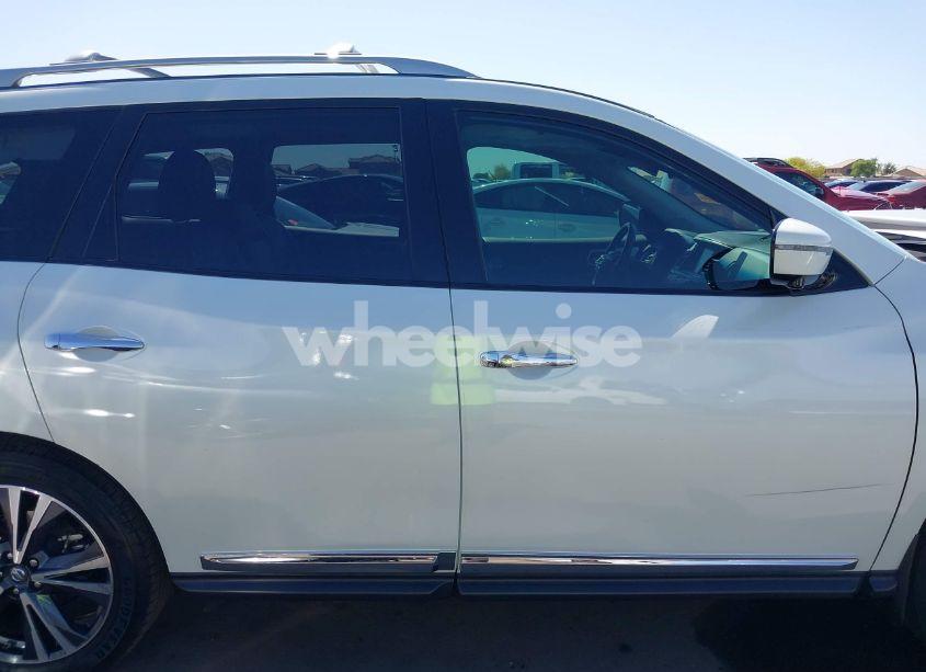 Photo 14 of 2017 Nissan Pathfinder PLATINUM (VIN 5N1DR2MM5HC623801)