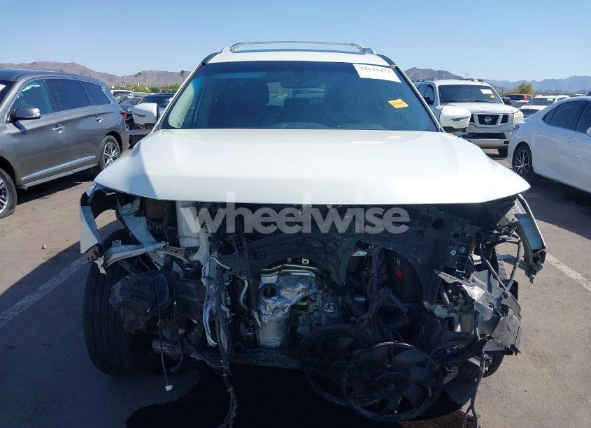 Photo 6 of 2017 Nissan Pathfinder PLATINUM (VIN 5N1DR2MM5HC623801)