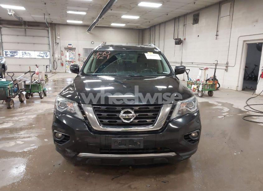 Photo 12 of 2017 Nissan Pathfinder SV (VIN 5N1DR2MM5HC636032)