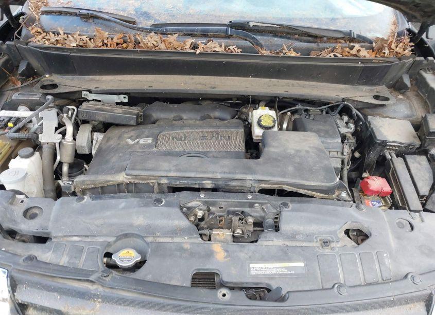 Photo 10 of 2017 Nissan Pathfinder SV (VIN 5N1DR2MM5HC650545)