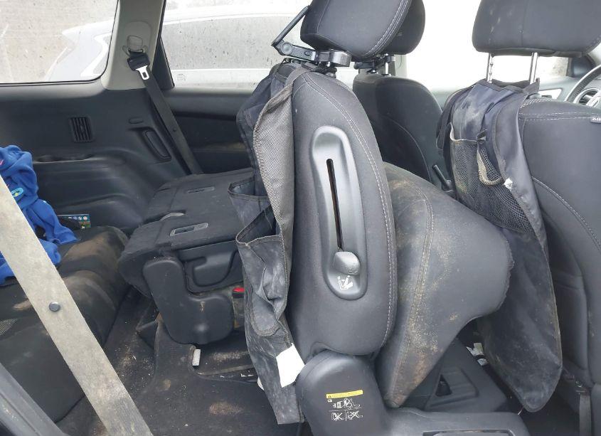 Photo 8 of 2017 Nissan Pathfinder SV (VIN 5N1DR2MM5HC650545)