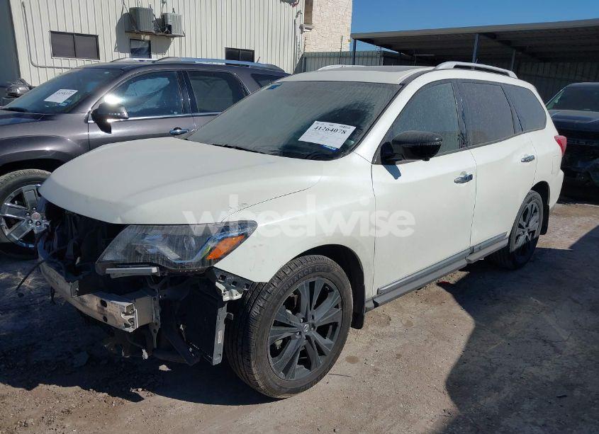 Photo 2 of 2017 Nissan Pathfinder PLATINUM (VIN 5N1DR2MM5HC658709)