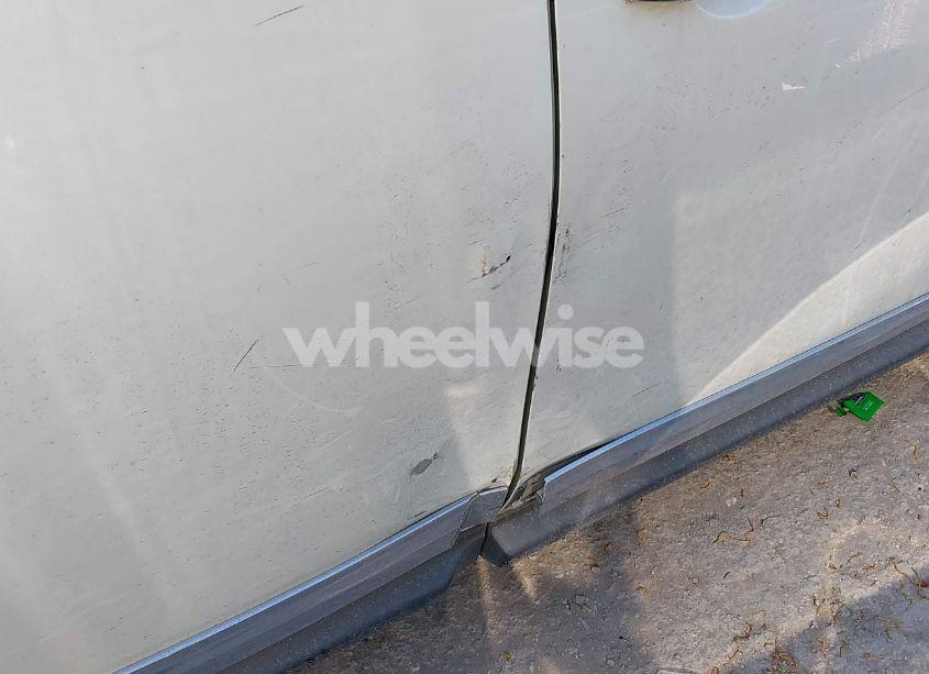 Photo 6 of 2017 Nissan Pathfinder PLATINUM (VIN 5N1DR2MM5HC658709)