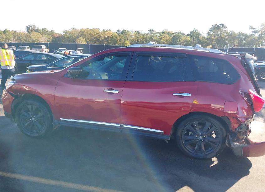 Photo 14 of 2017 Nissan Pathfinder PLATINUM (VIN 5N1DR2MM5HC661190)