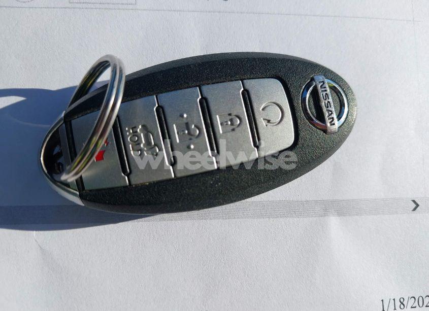 Photo 11 of 2017 Nissan Pathfinder PLATINUM (VIN 5N1DR2MM5HC681147)