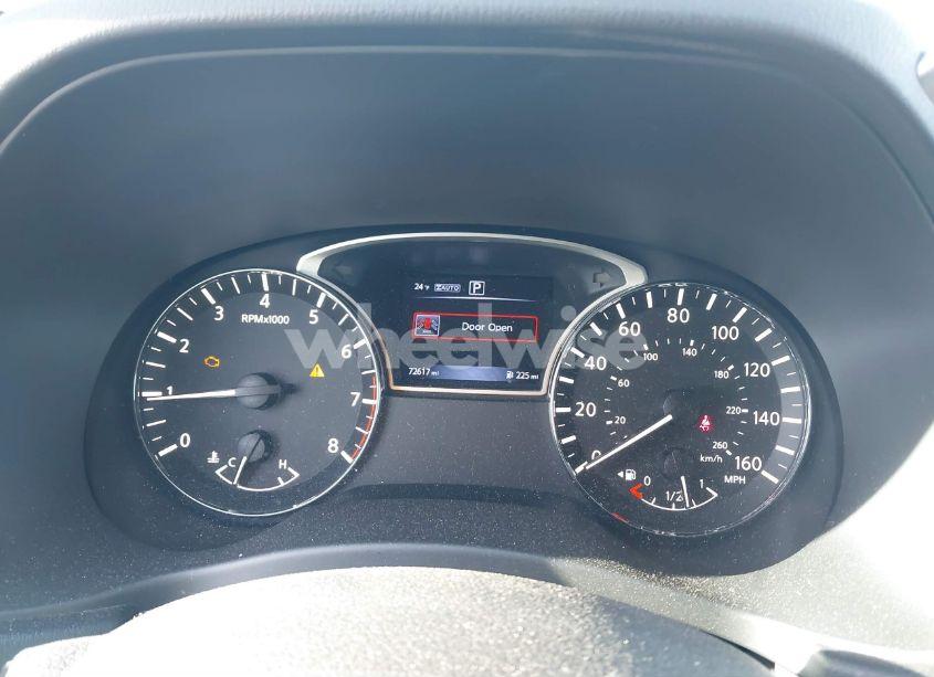 Photo 7 of 2017 Nissan Pathfinder SV (VIN 5N1DR2MM5HC909163)