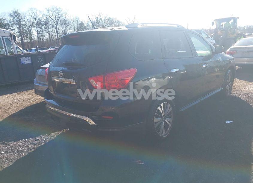 Photo 4 of 2017 Nissan Pathfinder S (VIN 5N1DR2MM5HC914041)