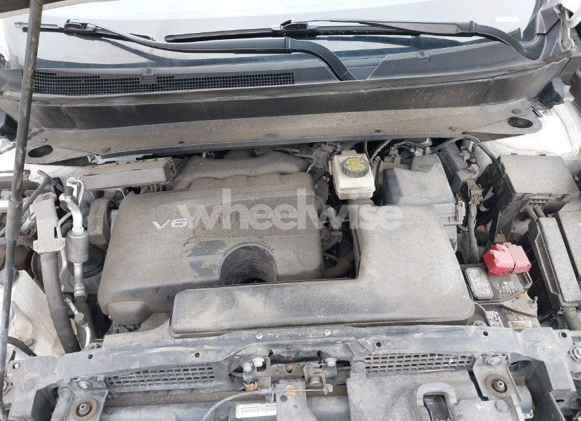 Photo 10 of 2018 Nissan Pathfinder SL (VIN 5N1DR2MM5JC613405)