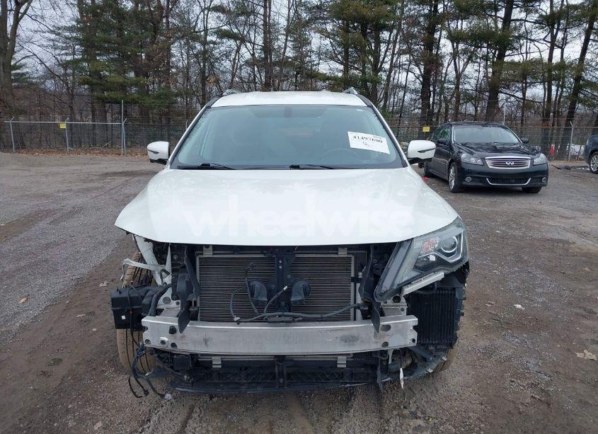 Photo 13 of 2018 Nissan Pathfinder SL (VIN 5N1DR2MM5JC613405)
