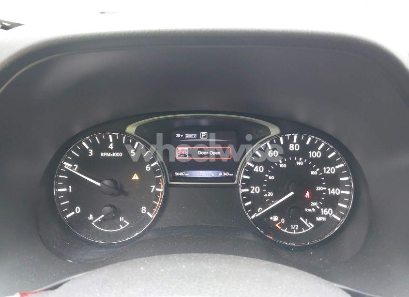 Photo 7 of 2018 Nissan Pathfinder SL (VIN 5N1DR2MM5JC613405)