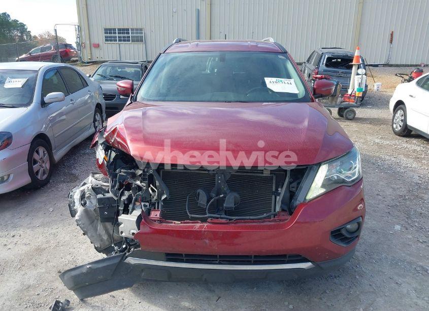 Photo 13 of 2018 Nissan Pathfinder SV (VIN 5N1DR2MM5JC645917)