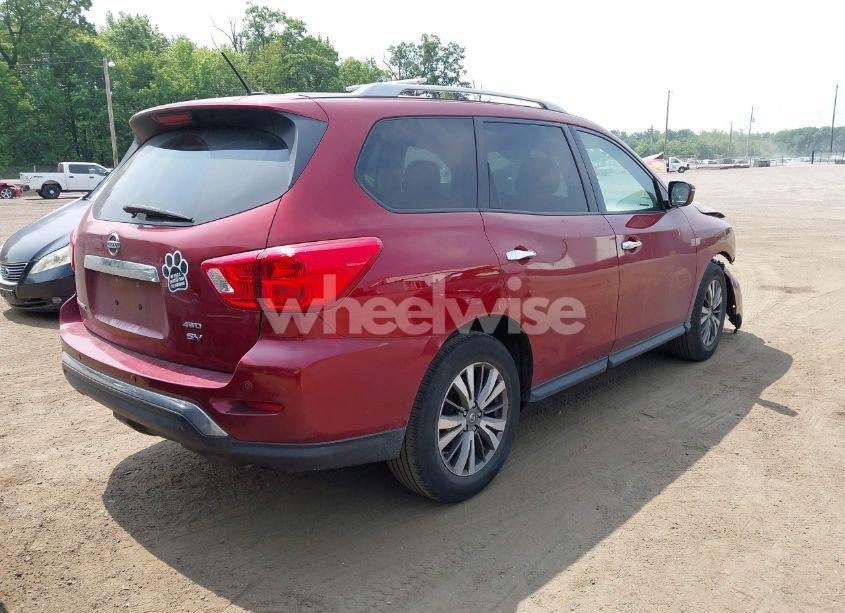 Photo 4 of 2018 Nissan Pathfinder SV (VIN 5N1DR2MM5JC659087)