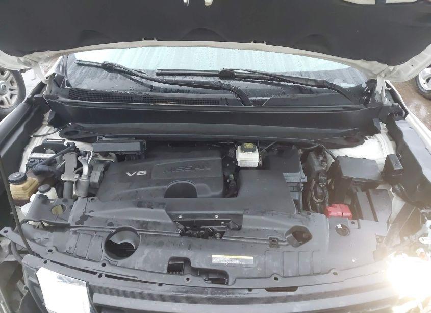 Photo 10 of 2017 Nissan Pathfinder PLATINUM (VIN 5N1DR2MM6HC618204)