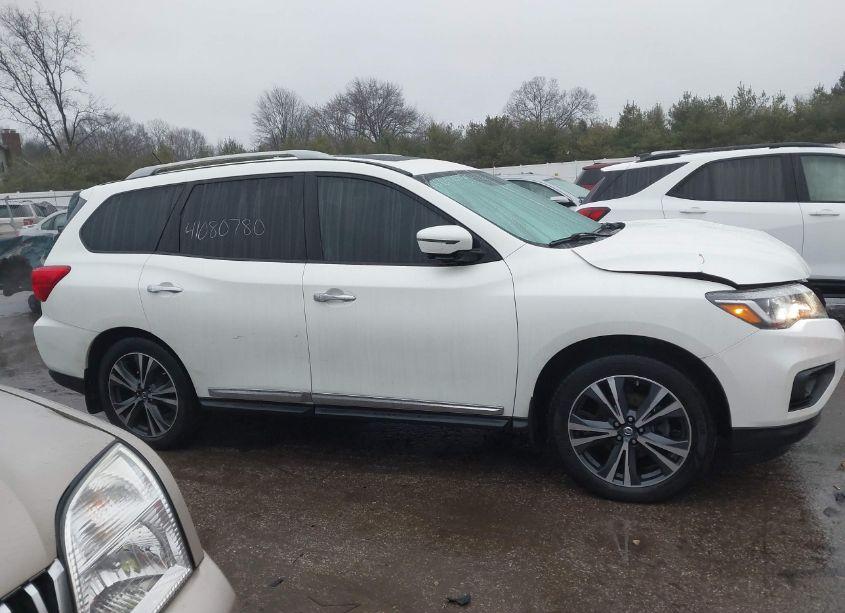 Photo 13 of 2017 Nissan Pathfinder PLATINUM (VIN 5N1DR2MM6HC618204)