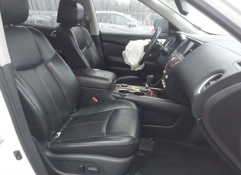 Photo 5 of 2017 Nissan Pathfinder PLATINUM (VIN 5N1DR2MM6HC618204)