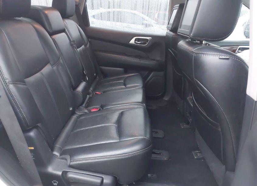 Photo 8 of 2017 Nissan Pathfinder PLATINUM (VIN 5N1DR2MM6HC618204)