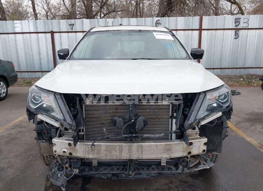 Photo 13 of 2017 Nissan Pathfinder PLATINUM (VIN 5N1DR2MM6HC660212)