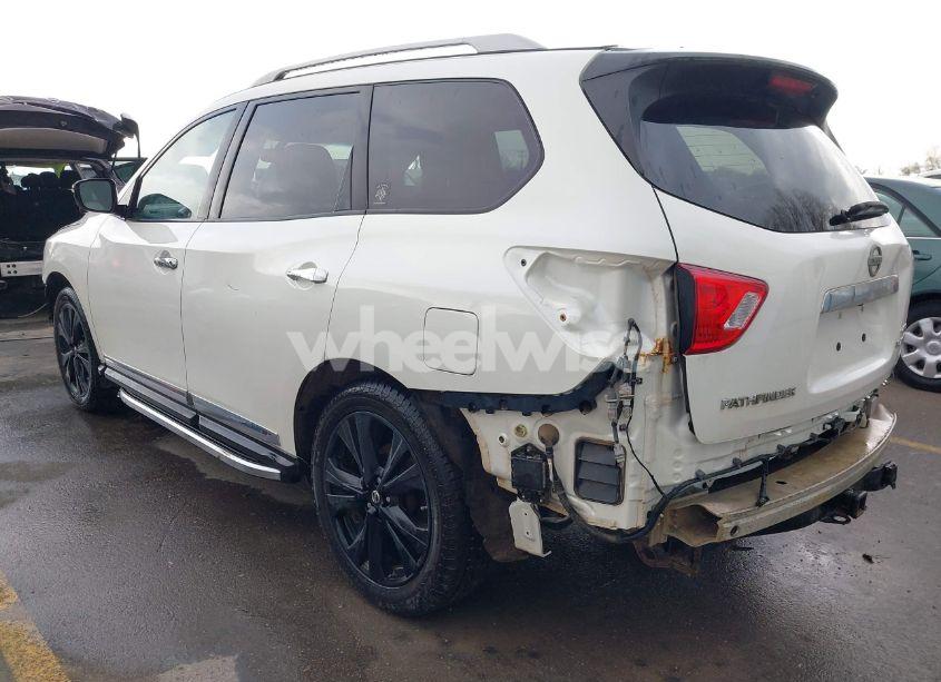 Photo 3 of 2017 Nissan Pathfinder PLATINUM (VIN 5N1DR2MM6HC660212)