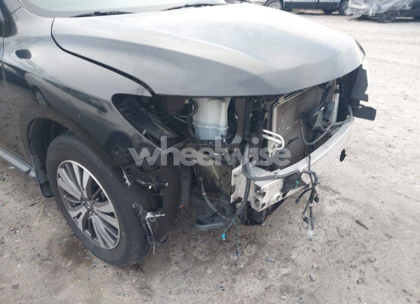 Photo 17 of 2017 Nissan Pathfinder S (VIN 5N1DR2MM6HC669802)