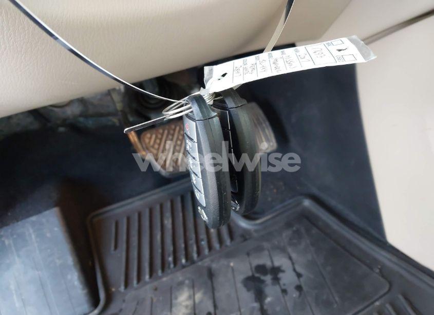 Photo 11 of 2017 Nissan Pathfinder SL (VIN 5N1DR2MM6HC909463)