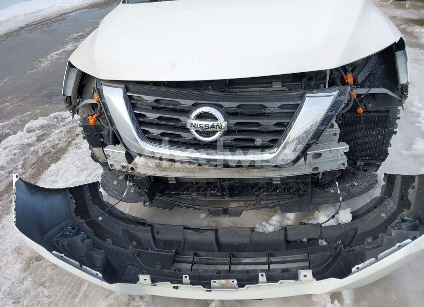 Photo 6 of 2018 Nissan Pathfinder SL (VIN 5N1DR2MM6JC603823)