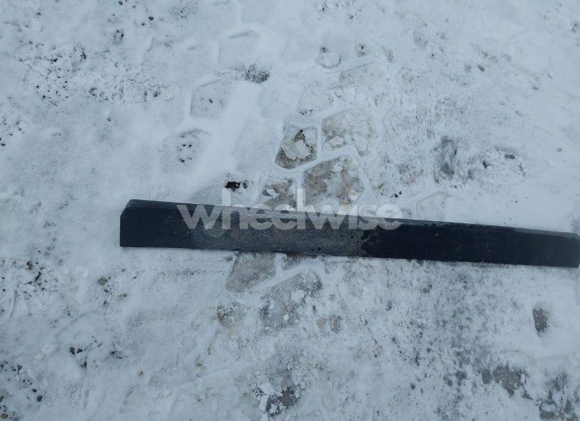 Photo 12 of 2018 Nissan Pathfinder SV (VIN 5N1DR2MM6JC613929)