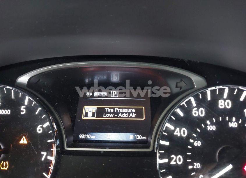Photo 16 of 2018 Nissan Pathfinder SV (VIN 5N1DR2MM6JC613929)