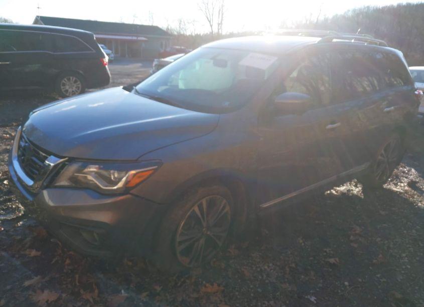 Photo 2 of 2018 Nissan Pathfinder PLATINUM (VIN 5N1DR2MM6JC625353)