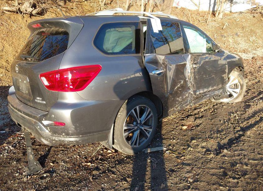 Photo 4 of 2018 Nissan Pathfinder PLATINUM (VIN 5N1DR2MM6JC625353)