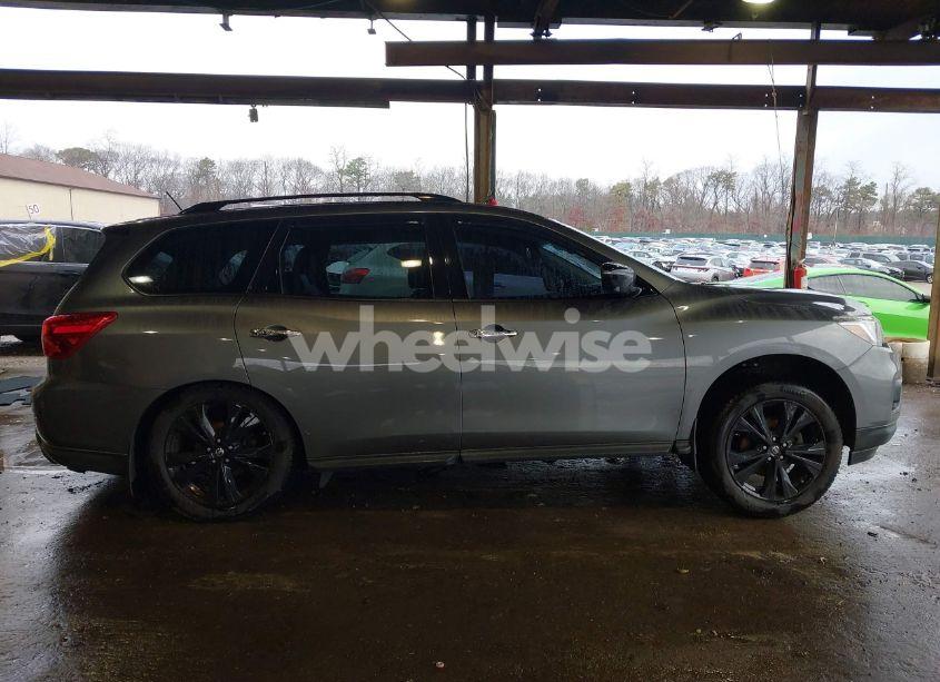 Photo 14 of 2018 Nissan Pathfinder SL (VIN 5N1DR2MM6JC644128)