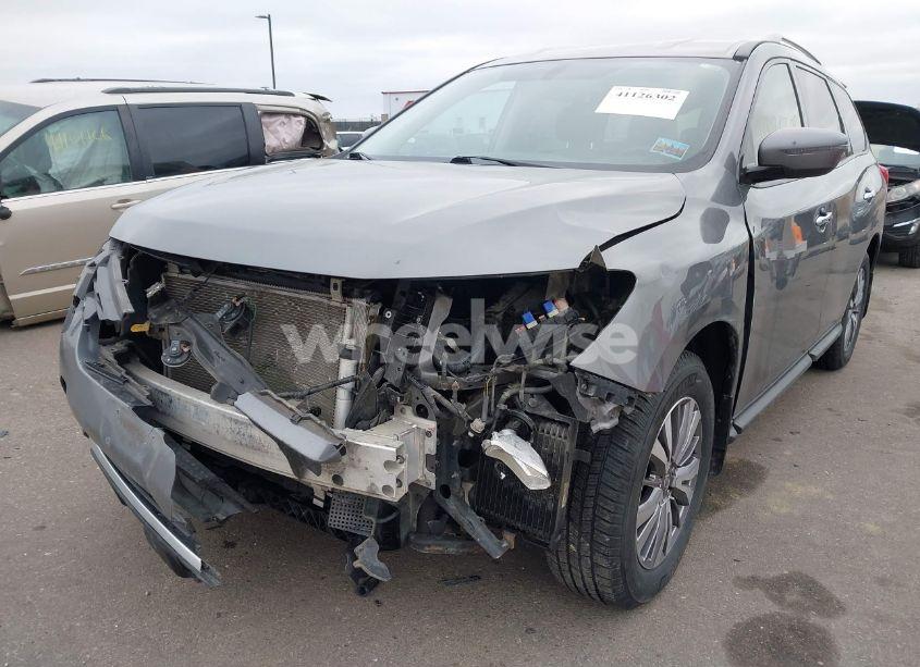 Photo 6 of 2019 Nissan Pathfinder SV (VIN 5N1DR2MM6KC641697)
